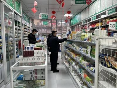 大竹縣市場監督管理局開展春節前藥品安全專項檢查，確保醫用口罩零售質量與供應